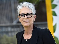 Jamie Lee Curtis v Halloweene