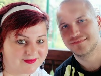 Radka Kaletová s manželom. Radka Kaletová s manželom.