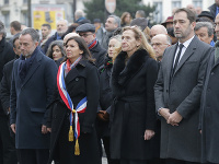 Spomienka na 4. výročie útoku na redakciu satirického magazínu Charlie Hebdo vo francúzskej metropole.
