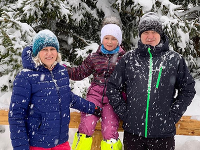 Michaela Čobejová si s rodinou užívala dovolenku na horách.