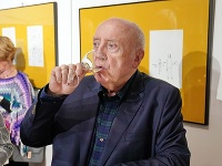 Felix Slováček najnovšie o Dáde Patrasovej vyhlásil, že má problémy s alkoholom a mala by byť zbavená svojprávnosti. 