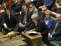 Theresa Mayová počas včerajšieho zasadania britského parlamentu. Theresa Mayová počas včerajšieho zasadania britského parlamentu.