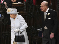 Britská kráľovná Alžbeta II. a britský princ Philip