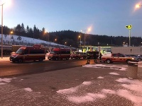 Až 5 autobusov smeruje na sever Slovenska pomáhať odpratávať sneh. 