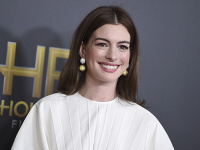 Anne Hathaway Anne Hathaway