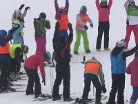Prešovský učiteľ sexuálne zneužil žiakov 7. triedy na lyžiarskom výcviku. 