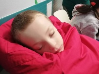 Matka čakala s chorým synom na vyšetrenie takmer sedem hodín. Matka čakala s chorým synom na vyšetrenie takmer sedem hodín.