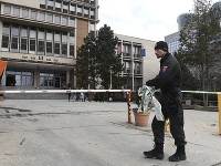 NAKA zasahovala pri nahlásených bombách. NAKA zasahovala pri nahlásených bombách.