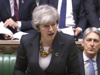Britská premiérka Theresa Mayová hovorí na rokovaní Dolnej snemovne britského parlamentu 12. februára 2019 v Londýne Britská premiérka Theresa Mayová hovorí na rokovaní Dolnej snemovne britského parlamentu 12. februára 2019 v Londýne