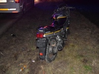 Opitý motocyklista havaroval v stredu v Pustých Úľanoch v okrese Galanta. Opitý motocyklista havaroval v stredu v Pustých Úľanoch v okrese Galanta.