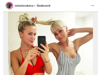 Nela Slováková šokovala aktuálnou fotkou, na ktorej sú s mamou len v plavkách.