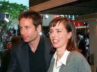 David Duchovny a Téa Leoni v polovici roku 1998