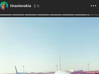 V nedeľu pred siedmou hodinou ráno speváčka Tina zverejnila ešte fotku Boeingu leteckej spoločnosti Ethiopian Airlines. Potom sa na niekoľko hodín odmlčala.