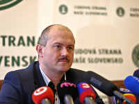 Tlačová konferencia ĽSNS Tlačová konferencia ĽSNS