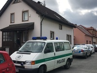 V dome Dana Nekonečného zasahovala v utorok záchranka aj polícia.