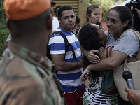 V Riu de Janeiro sa zrútili dva domy