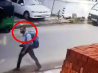 Atentátnik zachytený na kamere Atentátnik zachytený na kamere