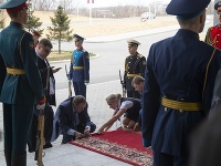 Ruský prezident Vladimir Putin pricestoval do Vladivostoku na summit so severokórejským vodcom Kim Čong-unom.