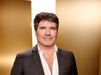 Nestarnúci porotca Simon Cowell 