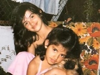 Penélope Cruz so svojou mladšou sestrou. 