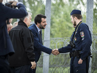 Viktor Orbán a Matteo Salvini sa stretli v Budapešti