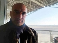 Podozrivý Nicos Metaxas Podozrivý Nicos Metaxas