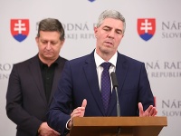 Béla Bugár. Béla Bugár.