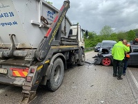 V okrese Žilina došlo k dopravnej nehode, hlásia zranených.