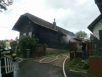 Požiar chatu úplne zničil Požiar chatu úplne zničil