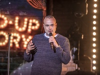 Show Stand Up Factory