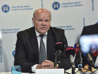 Novozvolený predseda Združenia miest a obcí Slovenska (ZMOS) Branislav Tréger Novozvolený predseda Združenia miest a obcí Slovenska (ZMOS) Branislav Tréger