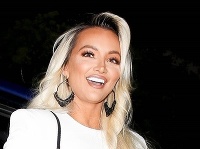 Lindsey Pelas Lindsey Pelas