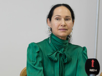 Lucia Kurilovská Lucia Kurilovská