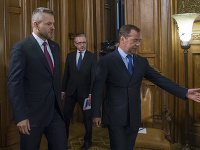 Premiér Peter Pellegrini sa stretol s ruským partnerom Dmitrijom Medvedevom Premiér Peter Pellegrini sa stretol s ruským partnerom Dmitrijom Medvedevom