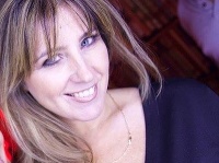 Victoria Buchananová. Victoria Buchananová.