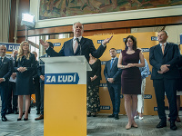 Strana Za ľudí má už dosť podpisov Strana Za ľudí má už dosť podpisov