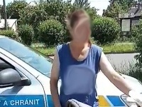 Ktohovie či a kedy svoje dieťa ešte uvidí. Ktohovie či a kedy svoje dieťa ešte uvidí.
