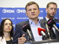 Alojz Hlina s členmi KDH Alojz Hlina s členmi KDH