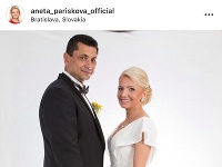 Aneta Parišková si v sobotu obliekla biele šaty.
