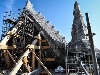Rekonštrukčné práce na parížskej katedrále Notre-Dame Rekonštrukčné práce na parížskej katedrále Notre-Dame