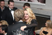 Vendula sa vie odviazať. 