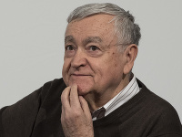 Riaditeľ Radošinského naivného divadla Stanislav Štepka Riaditeľ Radošinského naivného divadla Stanislav Štepka