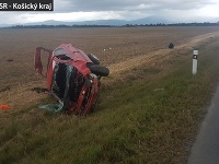 Vodič utrpel ťažké zranenia. Vodič utrpel ťažké zranenia.