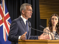 Generálny tajomník NATO Jens Stoltenberg Generálny tajomník NATO Jens Stoltenberg