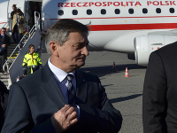 Predseda NR SR Andrej Danko a predseda Sejmu Poľskej republiky Marek Kuchcinski po prílete na medzinárodné letisko Poprad-Tatry pred zasadnutím predsedníctiev Národnej rady SR a Sejmu Poľskej republiky v Tatranskej Lomnici. Poprad Predseda NR SR Andrej Danko a predseda Sejmu Poľskej republiky Marek Kuchcinski po prílete na medzinárodné letisko Poprad-Tatry pred zasadnutím predsedníctiev Národnej rady SR a Sejmu Poľskej republiky v Tatranskej Lomnici. Poprad