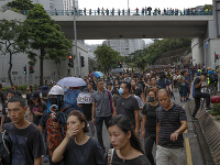 Protesty v Hongkongu pokračujú Protesty v Hongkongu pokračujú