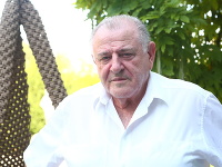 Vladimír Mečiar. Vladimír Mečiar.