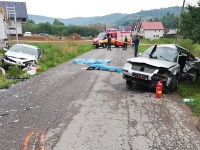 Pri čelnej zrážke dvoch vozidiel v obci Zábiedovo v okrese Tvrdošín vyhasli 4 životy mladých ľudí. Pri čelnej zrážke dvoch vozidiel v obci Zábiedovo v okrese Tvrdošín vyhasli 4 životy mladých ľudí.