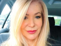 Lesley Maxwellová začala s posilňovaním, keď mala 48 rokov. Lesley Maxwellová začala s posilňovaním, keď mala 48 rokov.