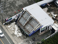 Silný tajfún Faxai zasiahol priamo oblasť Tokia